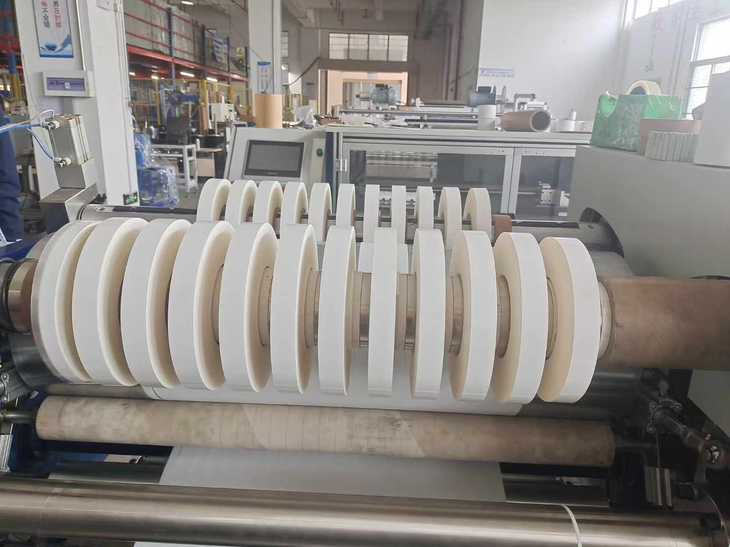 小黄片下载软件大全功能全覽：從基礎操作到高級切割技術